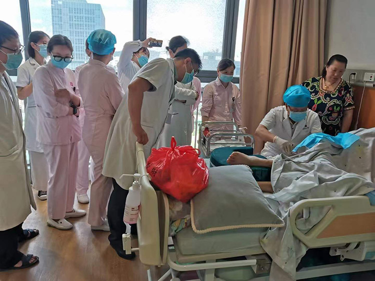 首页-BB贝博艾弗森公司官网