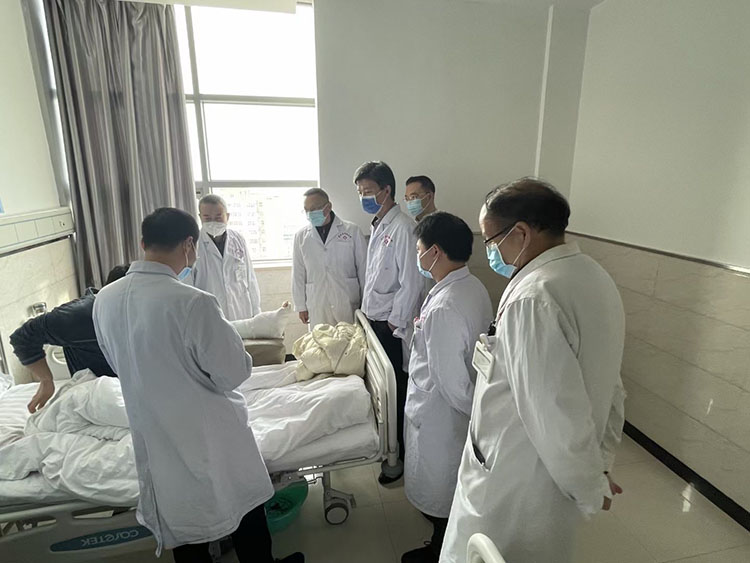 首页-BB贝博艾弗森公司官网