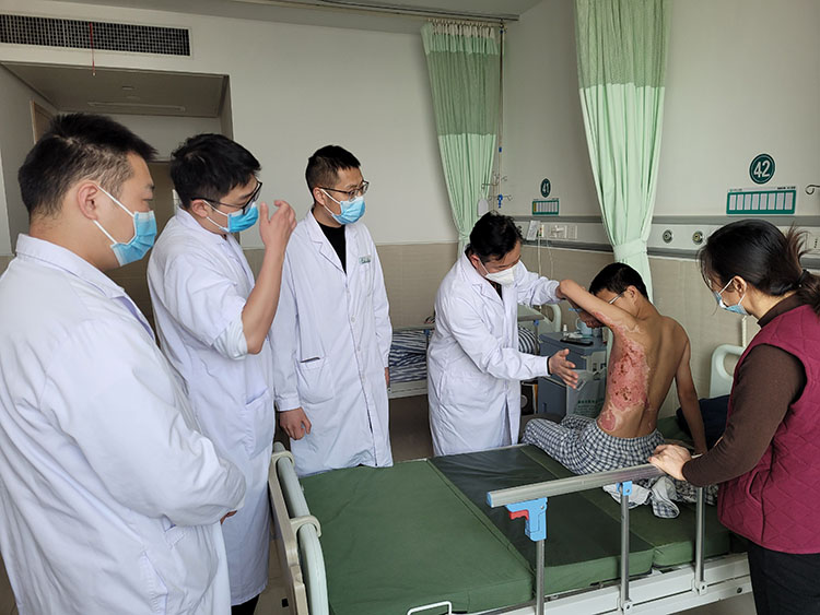 首页-BB贝博艾弗森公司官网