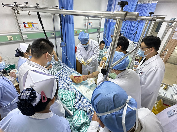 首页-BB贝博艾弗森公司官网