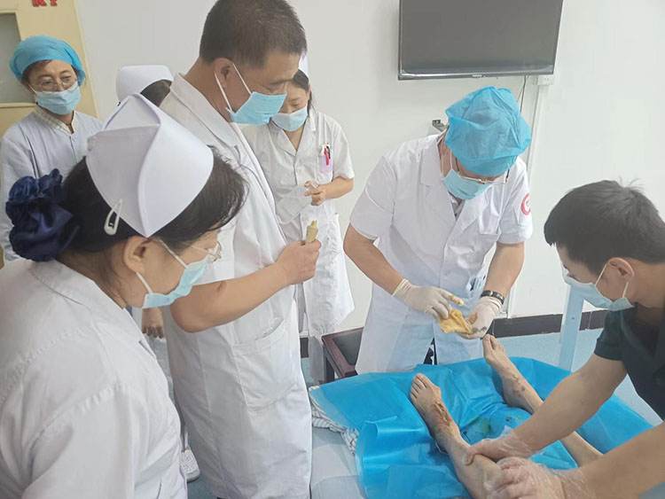 首页-BB贝博艾弗森公司官网