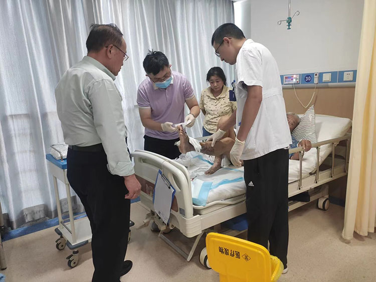 首页-BB贝博艾弗森公司官网