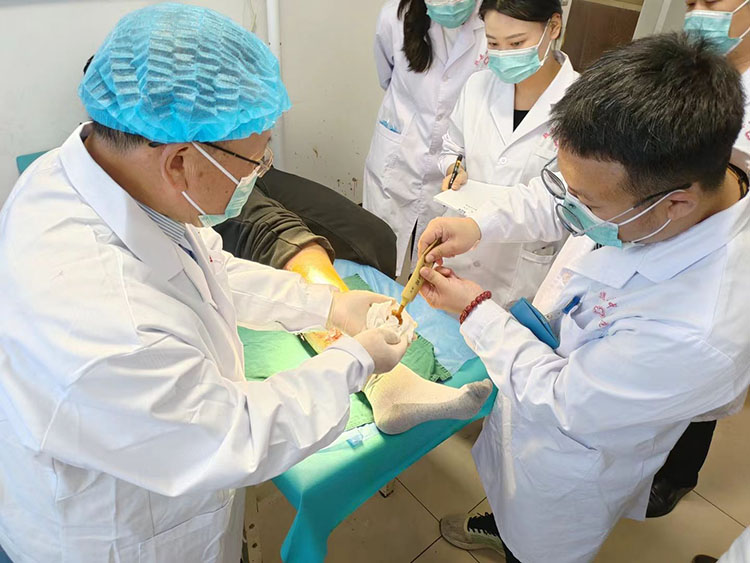 首页-BB贝博艾弗森公司官网