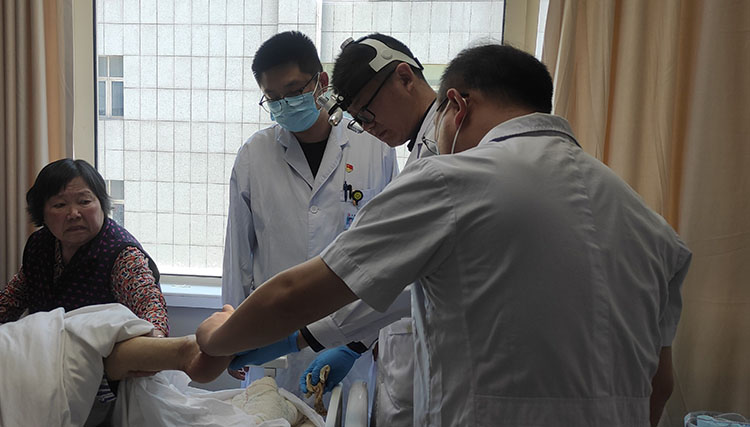 首页-BB贝博艾弗森公司官网