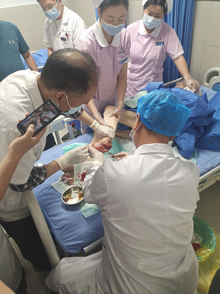 首页-BB贝博艾弗森公司官网