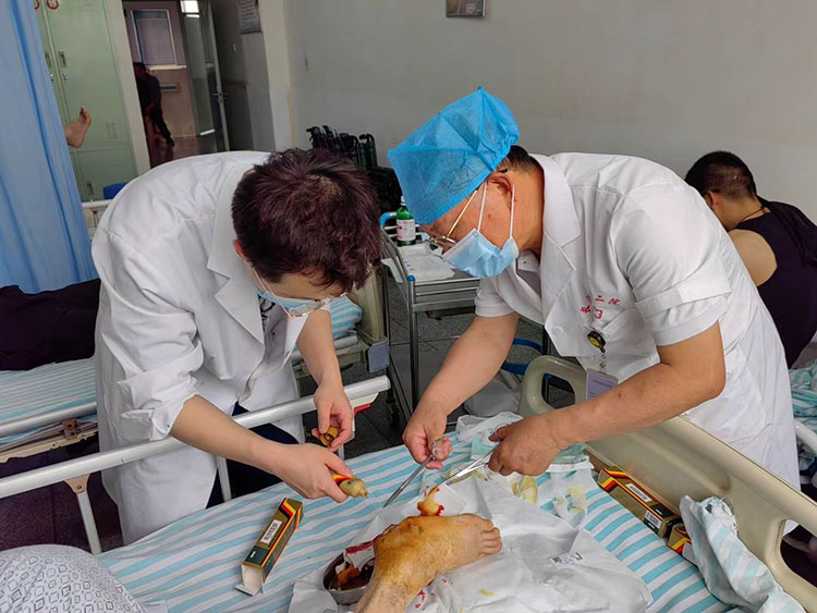 首页-BB贝博艾弗森公司官网