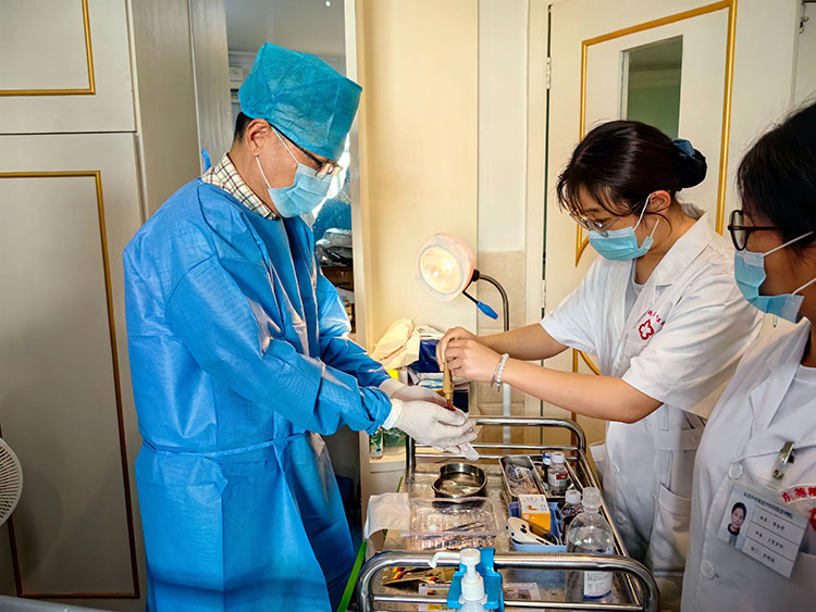 首页-BB贝博艾弗森公司官网