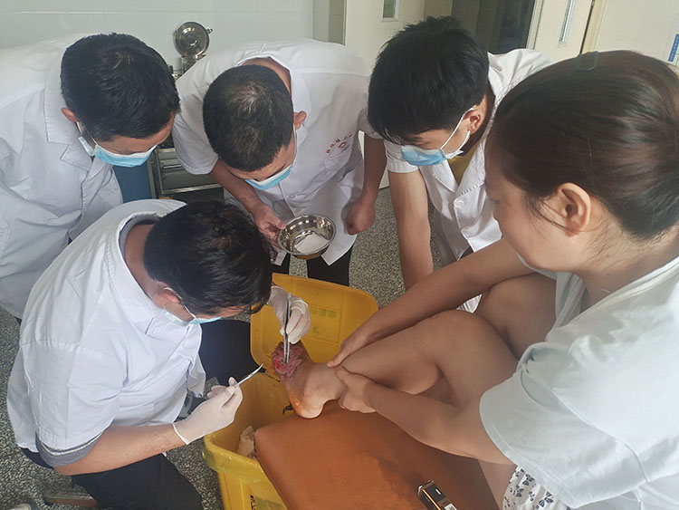 首页-BB贝博艾弗森公司官网