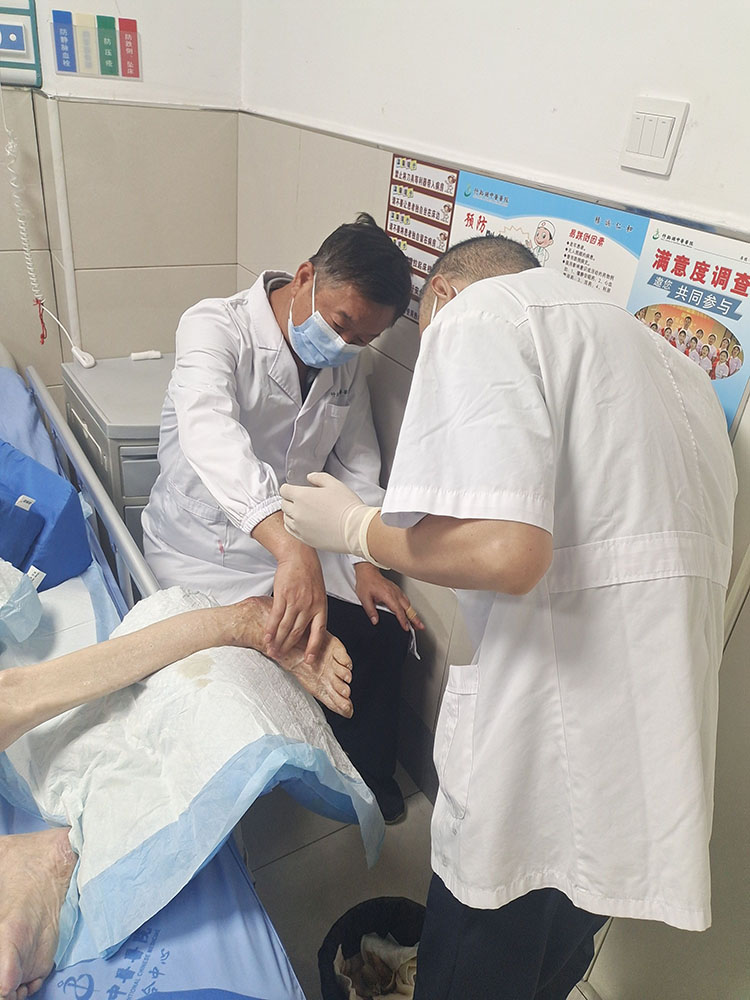 首页-BB贝博艾弗森公司官网