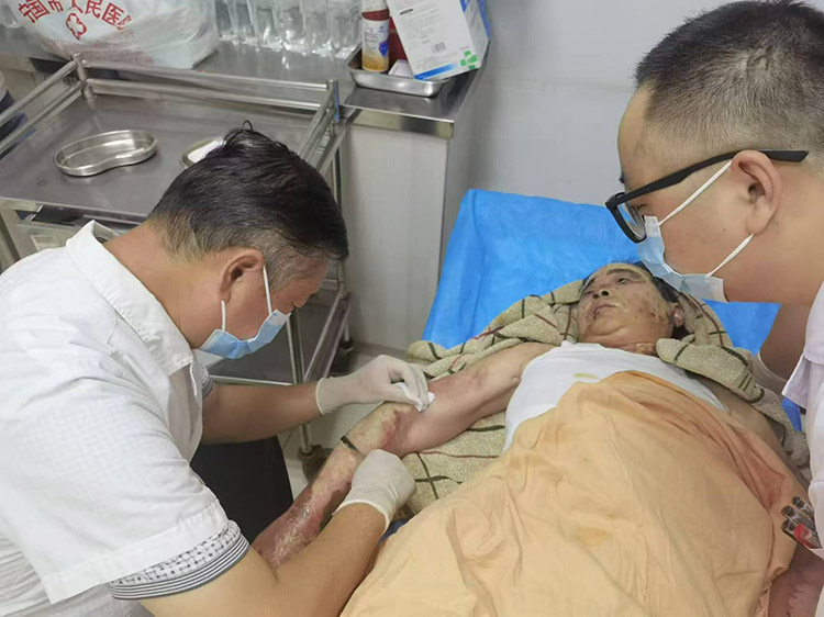 首页-BB贝博艾弗森公司官网