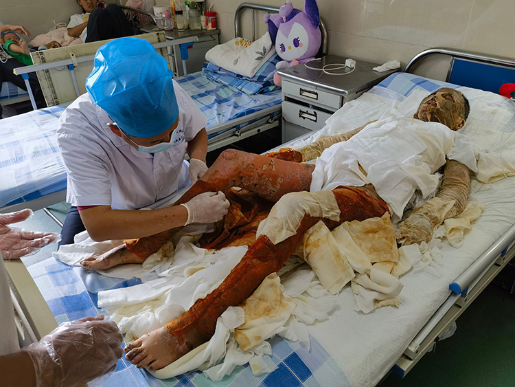 首页-BB贝博艾弗森公司官网