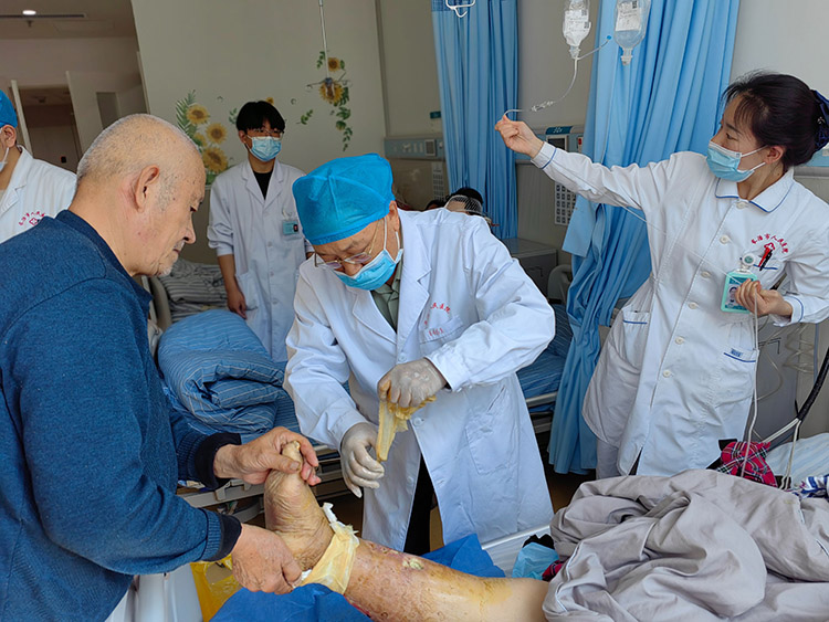 首页-BB贝博艾弗森公司官网