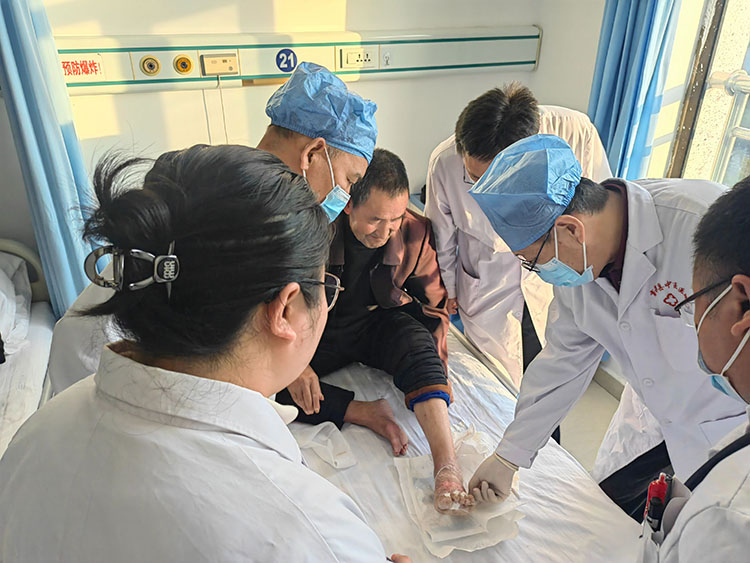 首页-BB贝博艾弗森公司官网