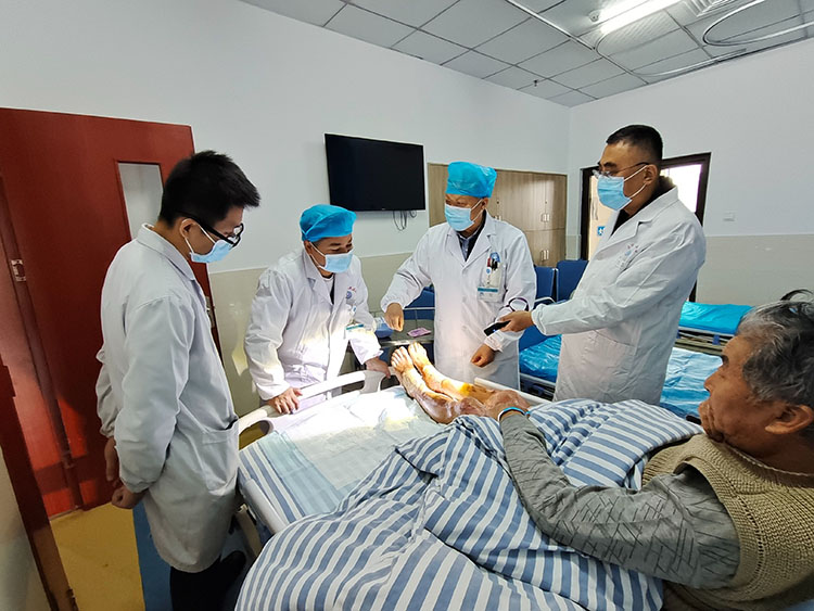 首页-BB贝博艾弗森公司官网