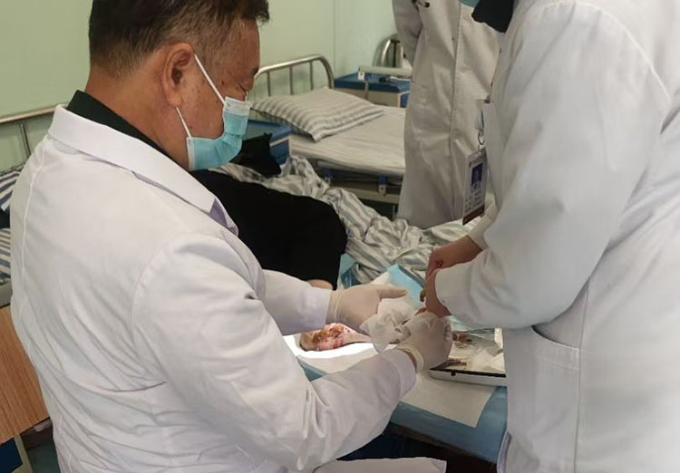 首页-BB贝博艾弗森公司官网