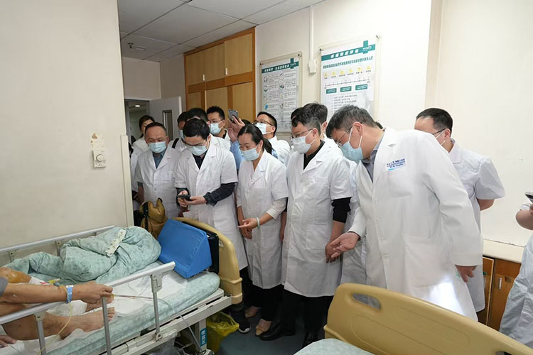 首页-BB贝博艾弗森公司官网