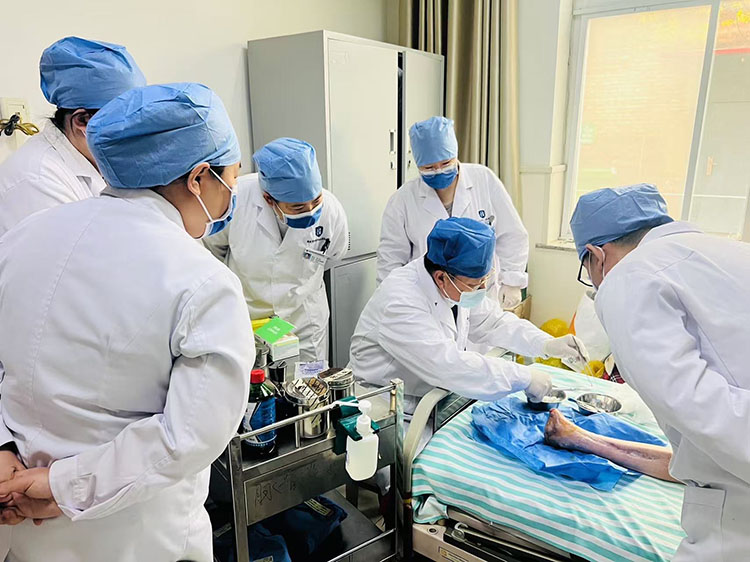 首页-BB贝博艾弗森公司官网