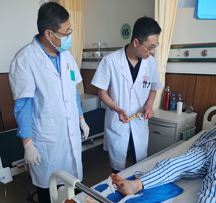 首页-BB贝博艾弗森公司官网