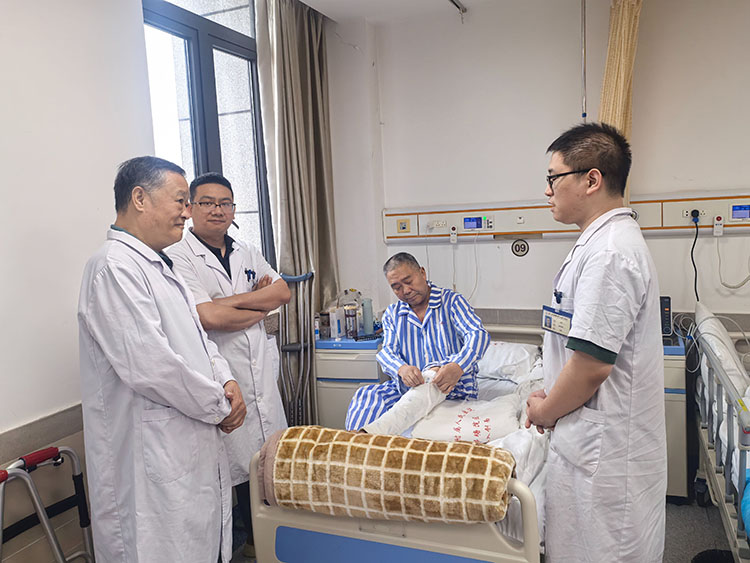 首页-BB贝博艾弗森公司官网