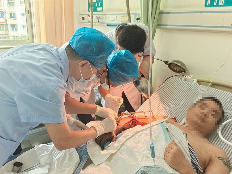 首页-BB贝博艾弗森公司官网