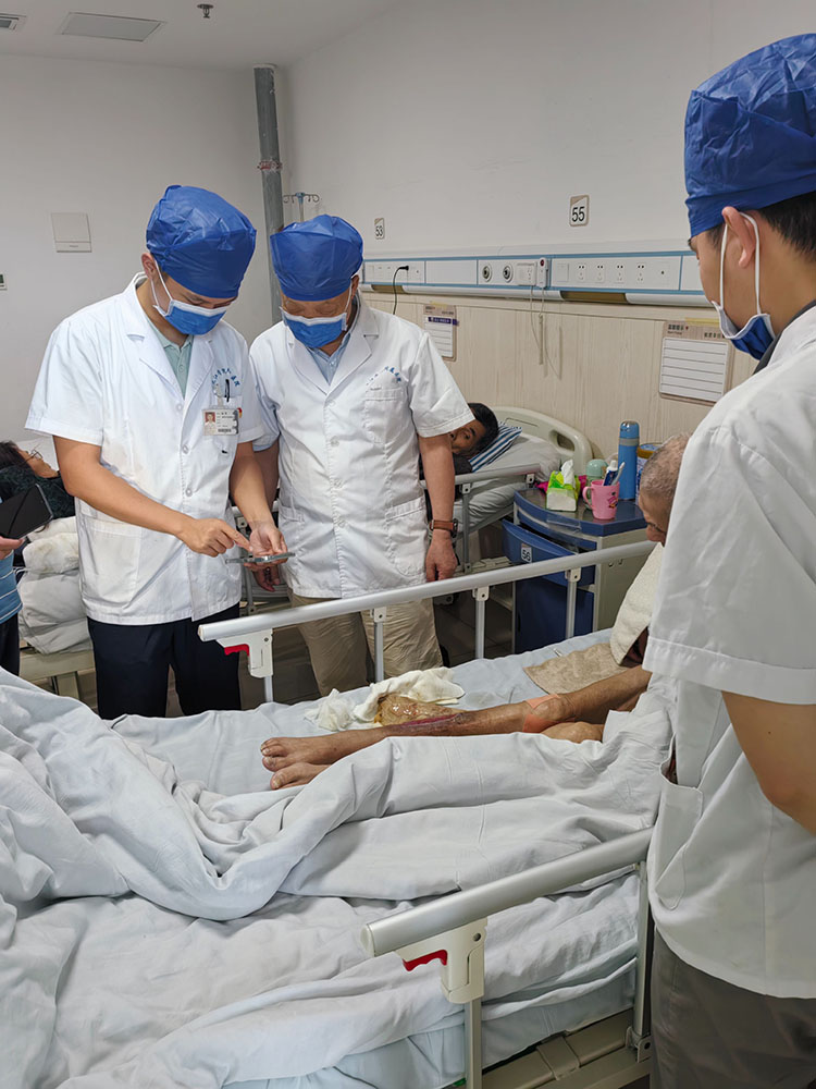 首页-BB贝博艾弗森公司官网