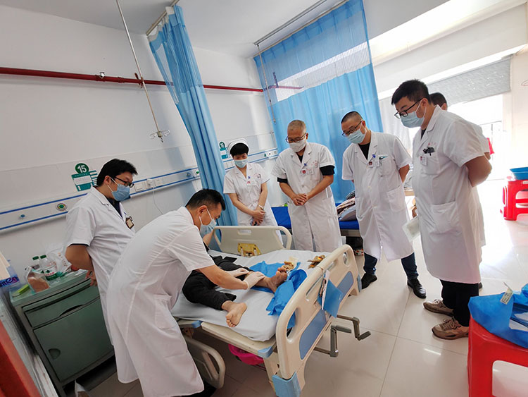 首页-BB贝博艾弗森公司官网