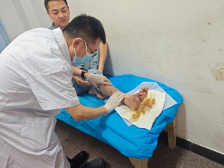 首页-BB贝博艾弗森公司官网