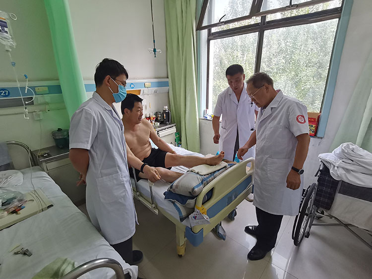 首页-BB贝博艾弗森公司官网