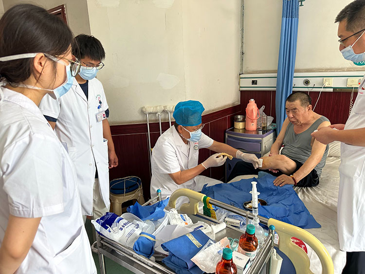 首页-BB贝博艾弗森公司官网