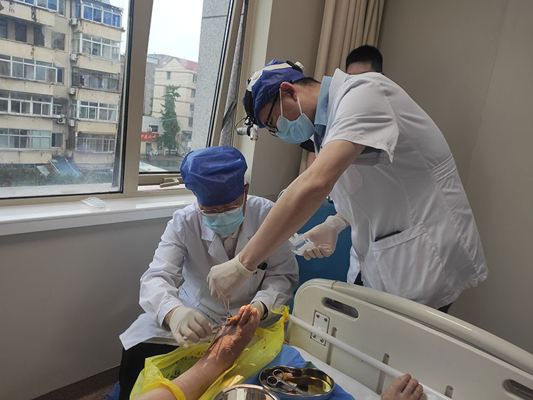 首页-BB贝博艾弗森公司官网