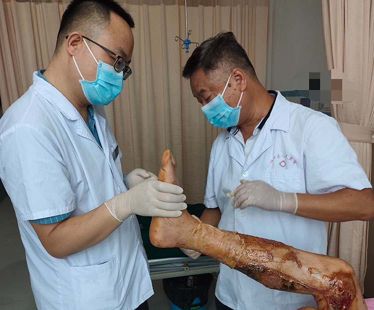 首页-BB贝博艾弗森公司官网