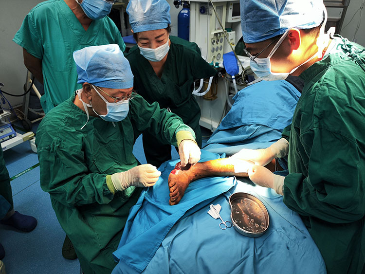 首页-BB贝博艾弗森公司官网