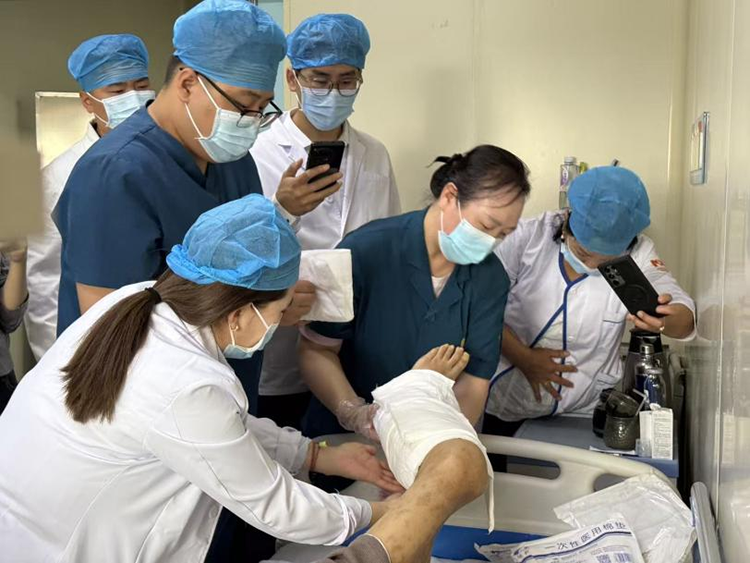 首页-BB贝博艾弗森公司官网